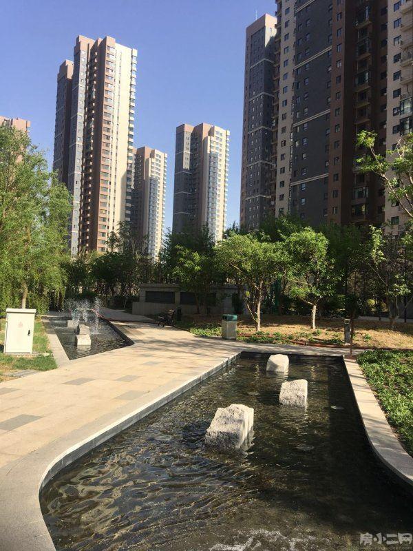 尚景新世界165平330万,性价比高,2万一平,房主换房急售