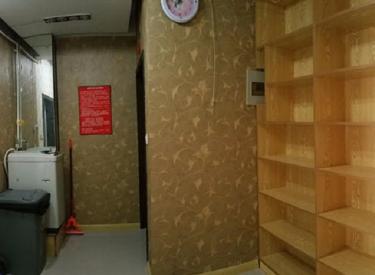 慈芳大厦 3室 2厅 2卫 床位