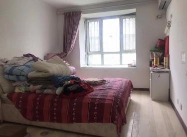 辰宇枫景瑞阁 一楼带花园3室 2厅 1卫 130㎡ 135万