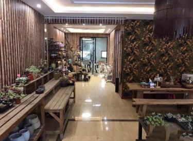 急租 浑南 万科金域蓝湾 一楼 带花园 精装修 四室三厅两卫