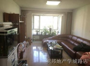 在水一方 115㎡ 三室南北 精装修拎包住 2000元