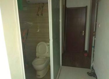 百货小区 2室 1厅 1卫 67㎡ 半年付
