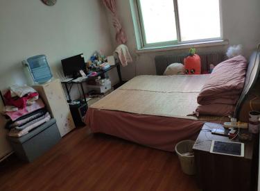 鹤鸣小区 1室1厅1卫 34㎡