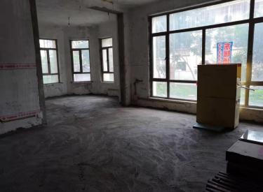 碧桂园别墅 双排 花园四百平 大车库 园区位置好 看房方便