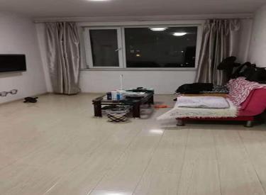 黄河北大街 医学院地铁口 阳光维也纳 简装一室 拎包即住