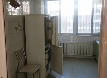 水果站旁 中房商品房 电梯楼 家电全 南北通透 出租