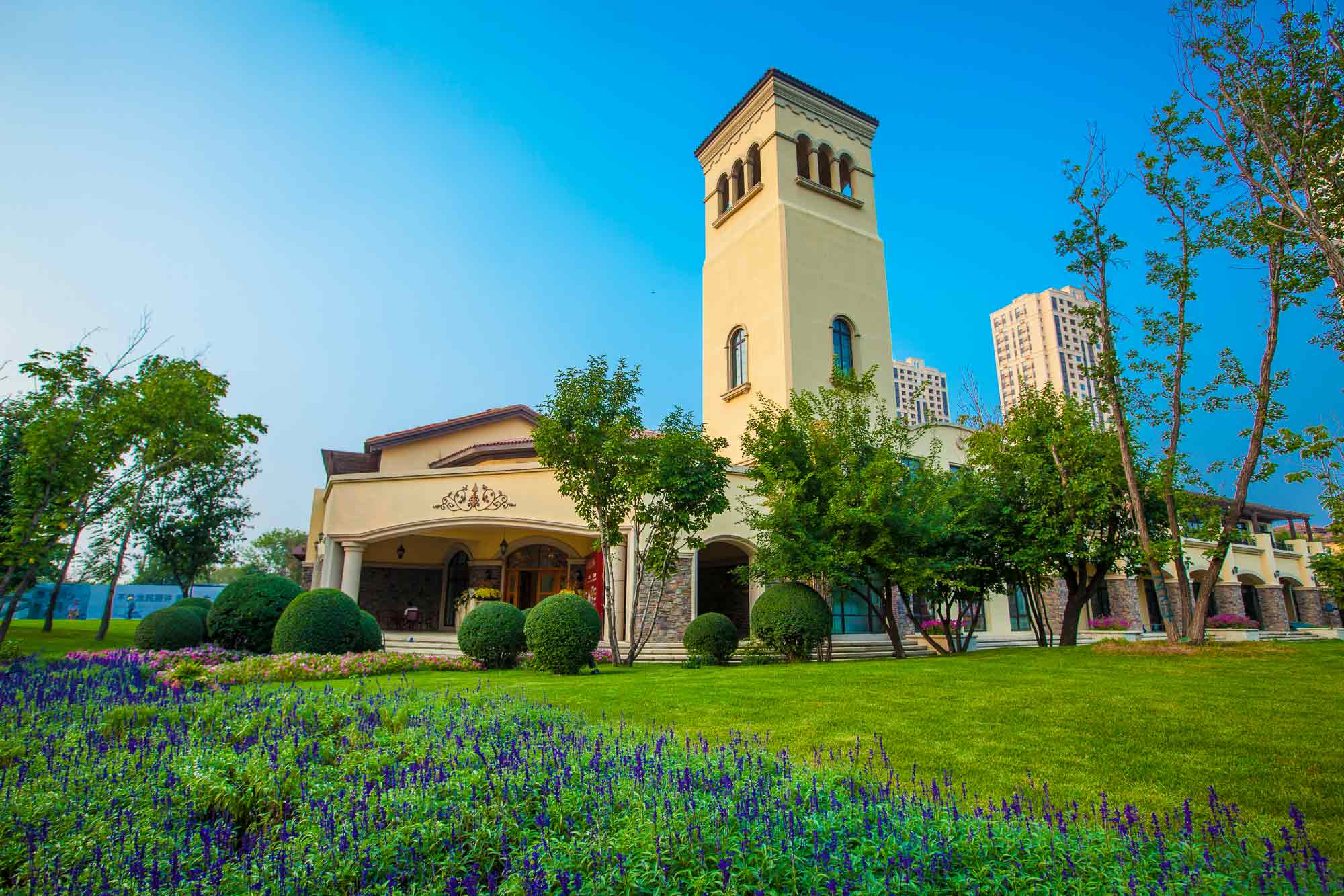 居龙湖原府,何须追逐"诗和远方"