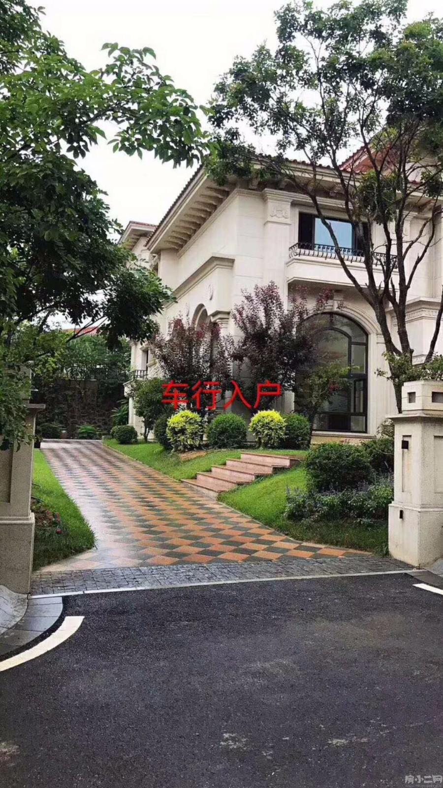 碧桂园钻石郡4室3厅3卫560㎡起超大花园豪宅