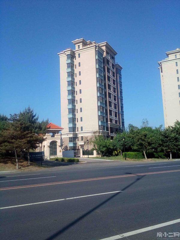 棋盘山东北育才旁 两层合院别墅 富力星月湾 天然氧吧