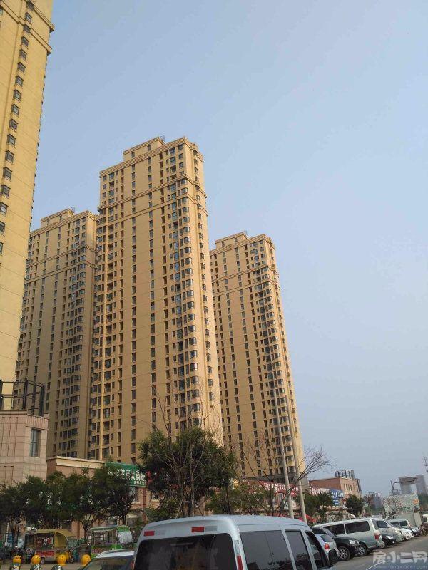 急售三盛颐景蓝湾 南北通透 落地飘窗 近地铁 交通便利