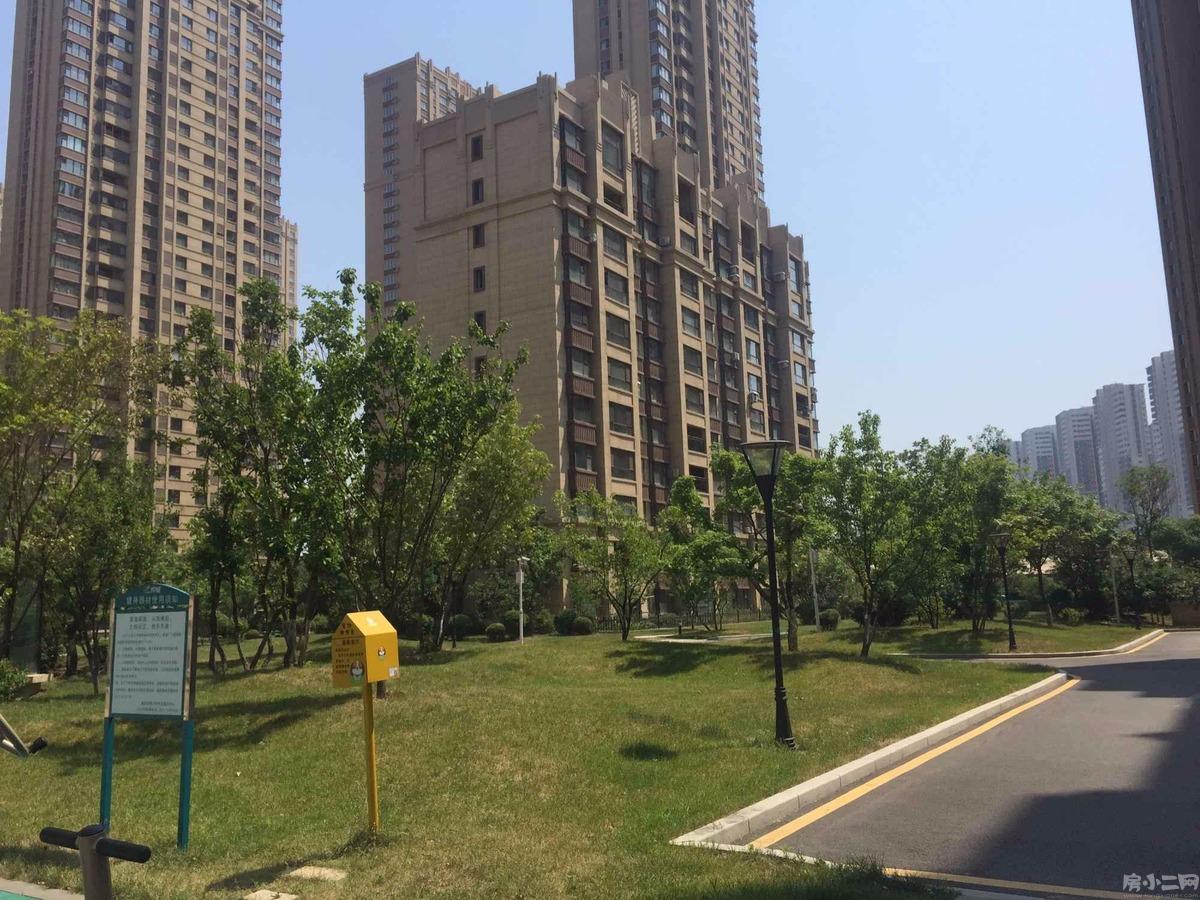 沈阳外滩于洪新城 碧桂园银河城都荟婚装南北不把山中层不挡光