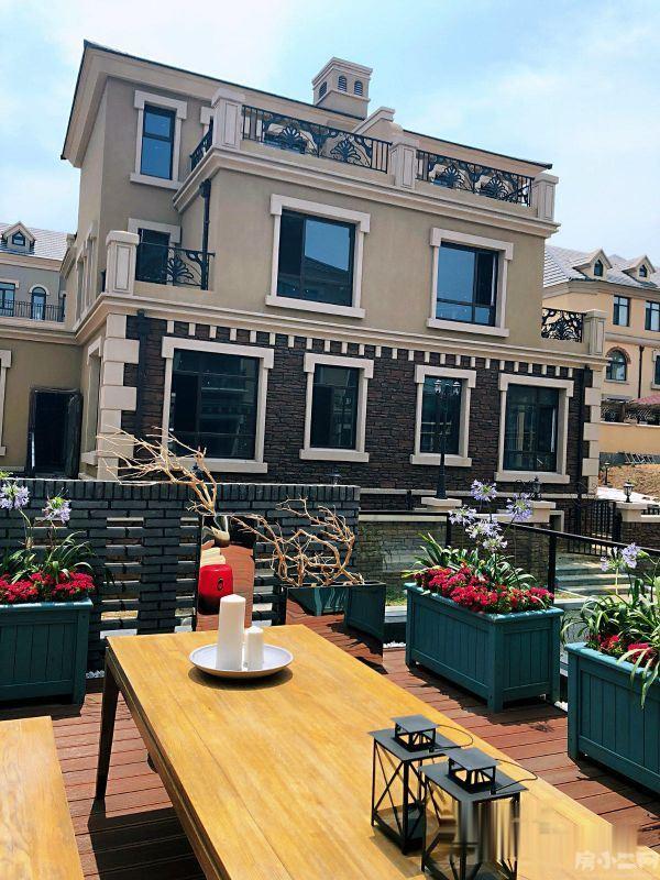 棋盘山国王湖双拼大花园户户有赠送下沉式地下室万科惠斯勒旁_沈阳