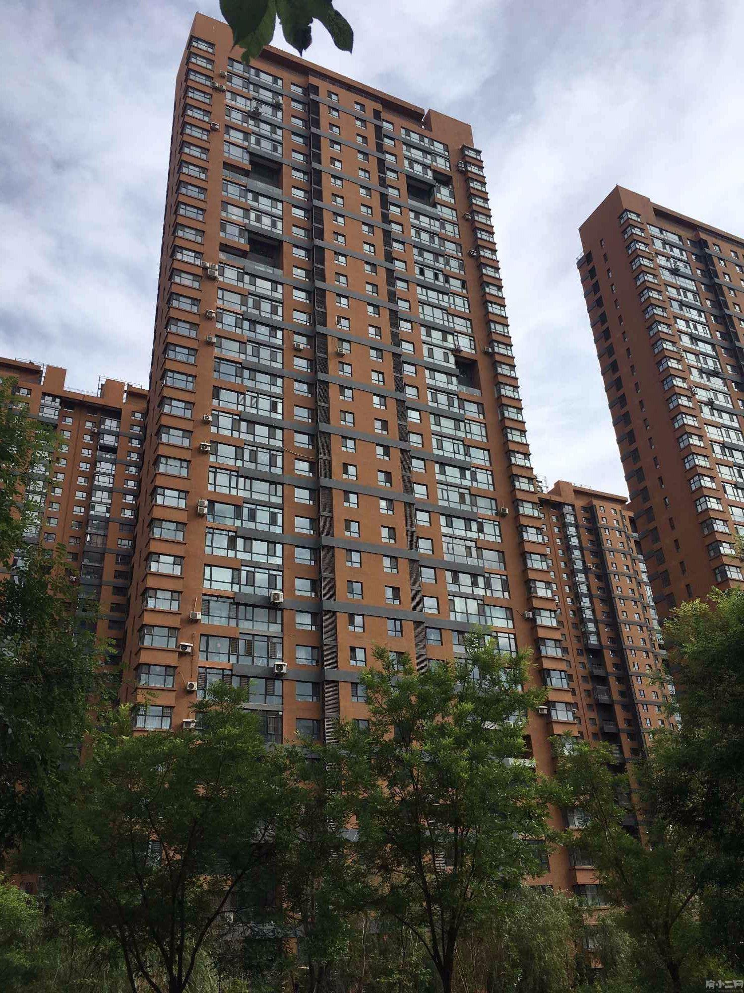 长白新加坡三室精装修满5望湖路小学和南昌中学_沈阳新加坡城二手房_3