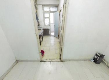 吉祥小区 两室 南北 简单装修 价格便宜