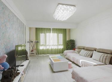 经典三室精装拎包入住公交地铁园区好房