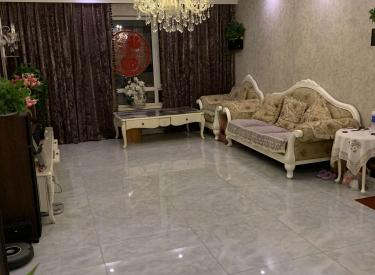 中海寰宇天下 3室2厅2卫140㎡