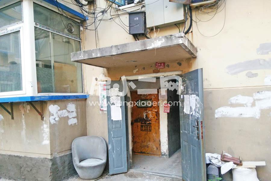 小区大门