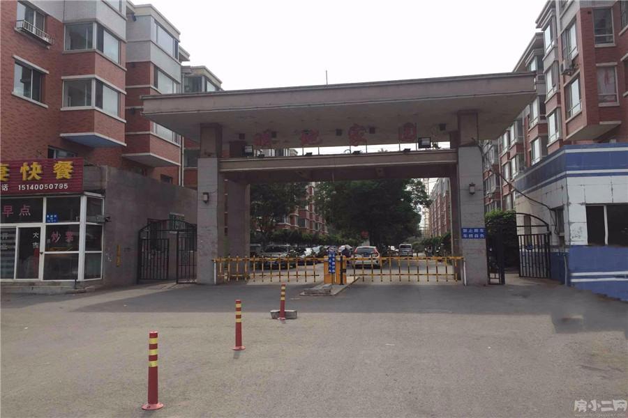 明地家园两室一厅出卖