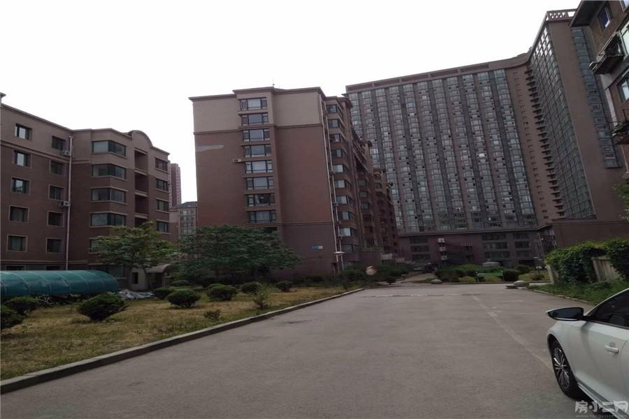 宏发国际名城 3室 2厅 1卫 116㎡