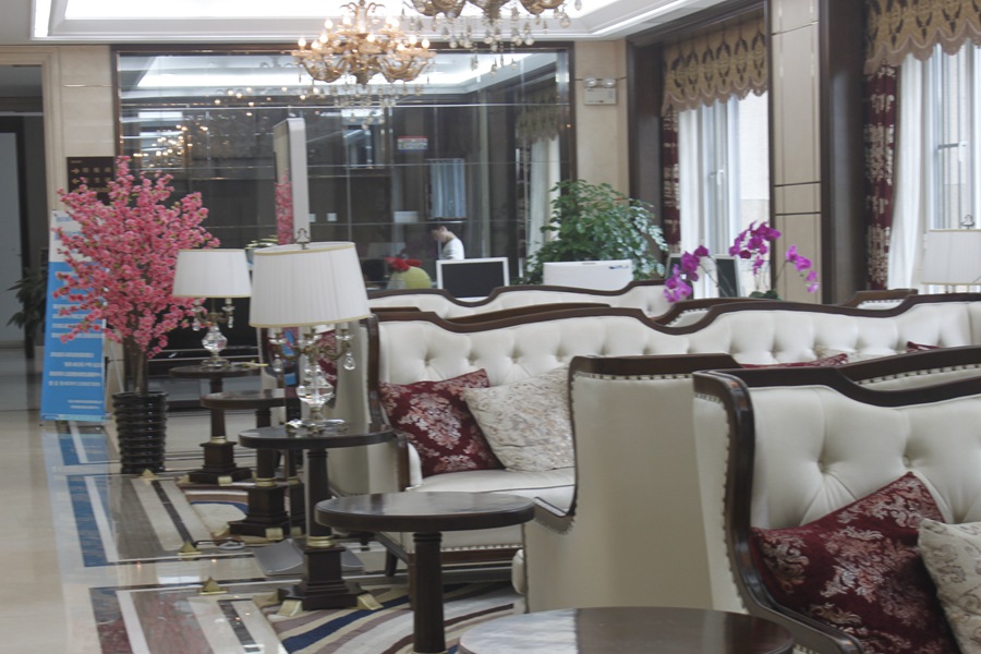 美的城售楼处会客区