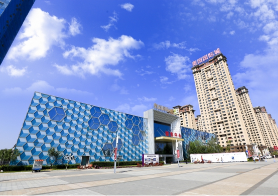 难求,现如今买房最注重的就是地段和价格,沈阳奥园占据自贸区核心位置