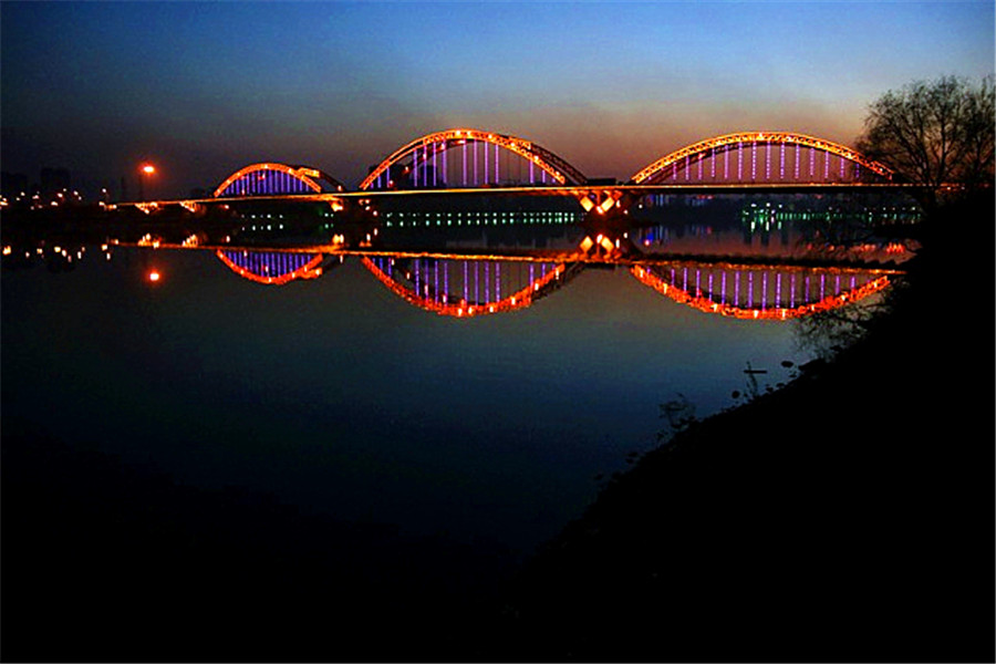 长青桥夜景